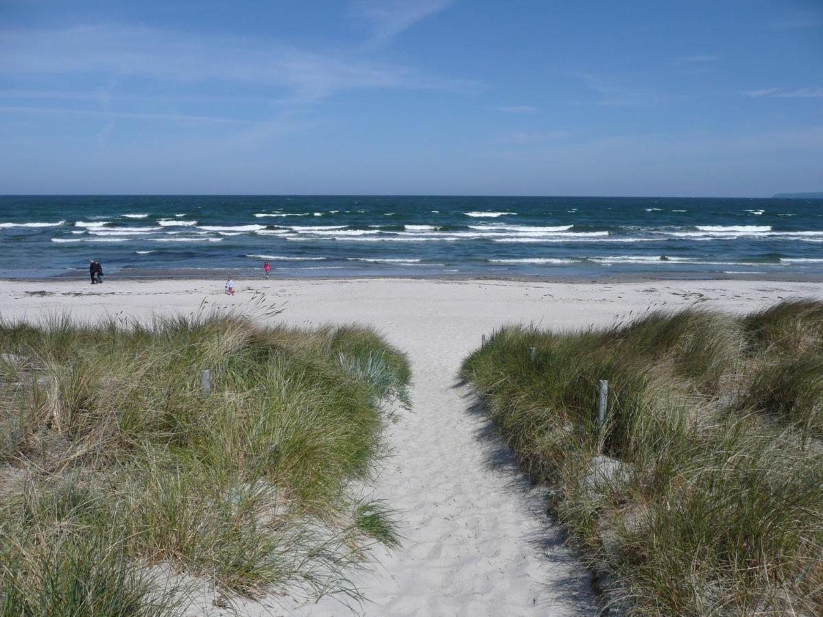 Ferienwohnung Mit Traumhaftem Meerblick - Haus Am Meer Fewo 11 Lohme Esterno foto