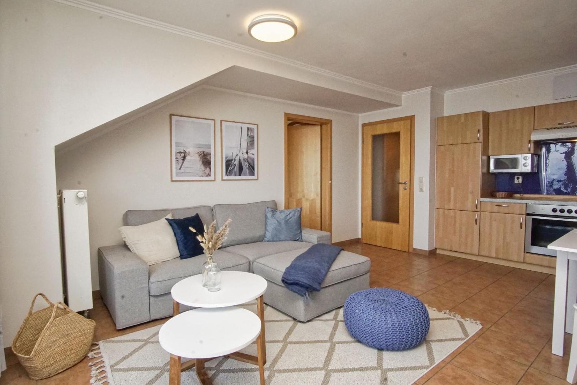 Ferienwohnung Mit Traumhaftem Meerblick - Haus Am Meer Fewo 11 Lohme Esterno foto