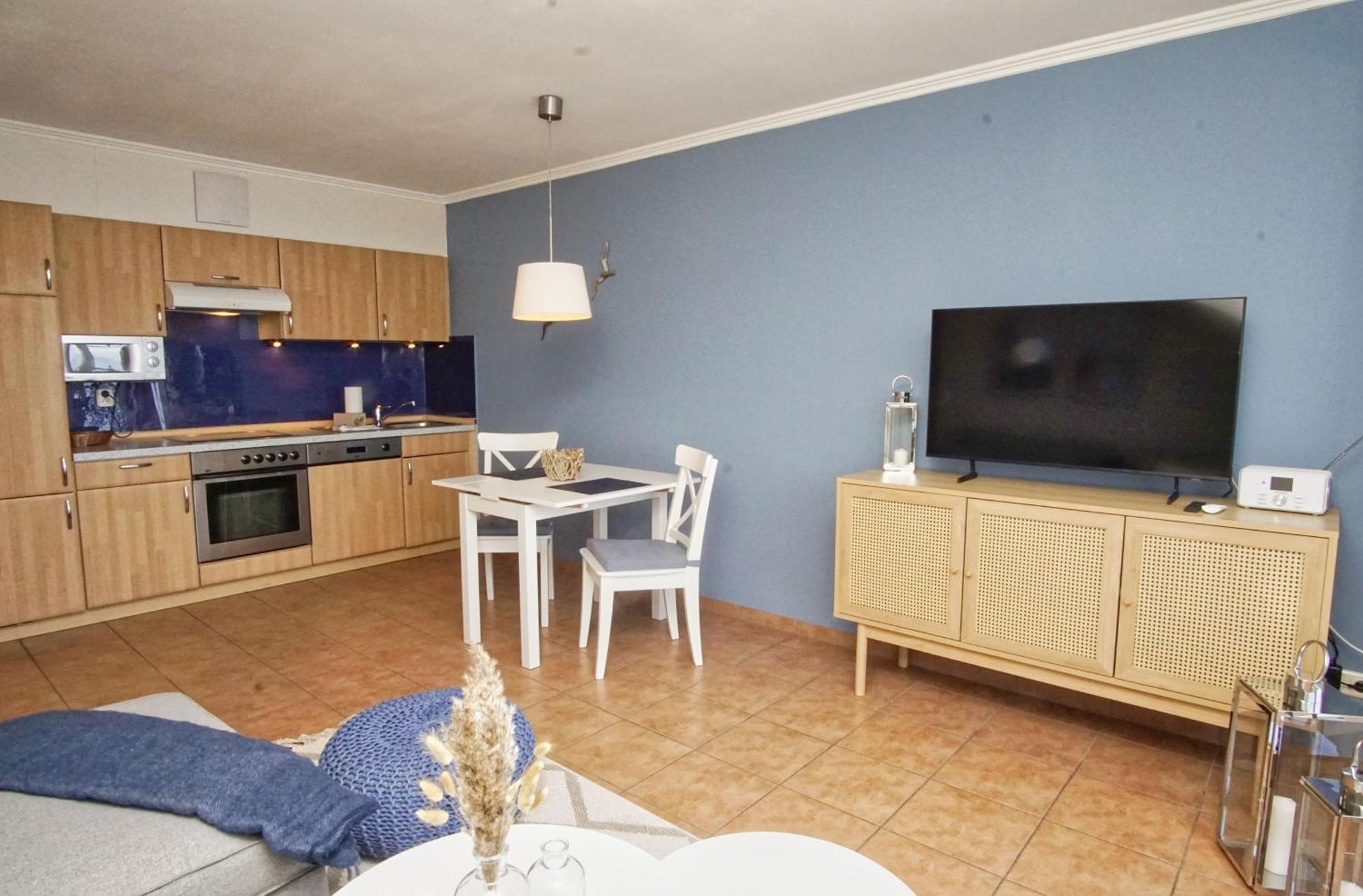 Ferienwohnung Mit Traumhaftem Meerblick - Haus Am Meer Fewo 11 Lohme Esterno foto